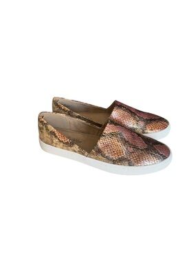 Bella Vita NWOT slip on faux snake print iridescent casual sneaker shoes 9 1/2
